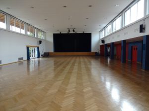 festhalle-innen